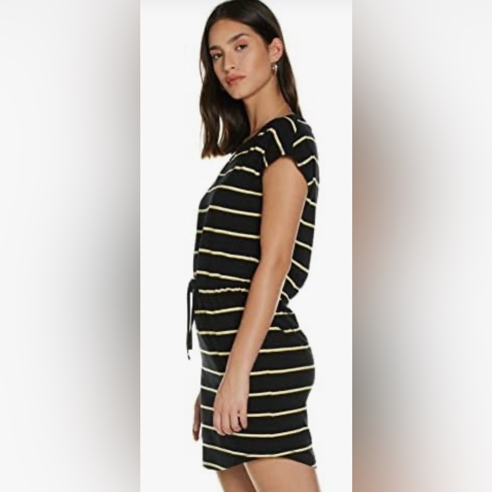 ONLY Striped Dress-Sz XS-Drawstring waist-curved hemline- EUC- 😍💙​​